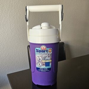 Igloo Half Gallon Purple Sport Water Jug